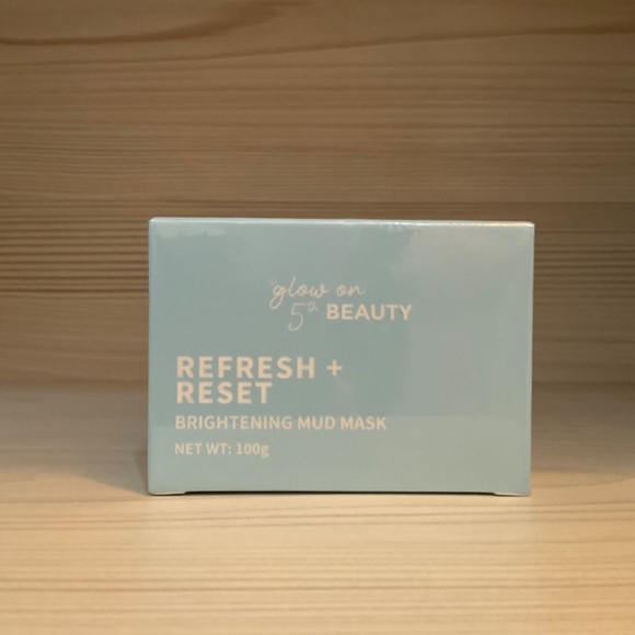 Glow on 5th Other - Brightening Mud Mask